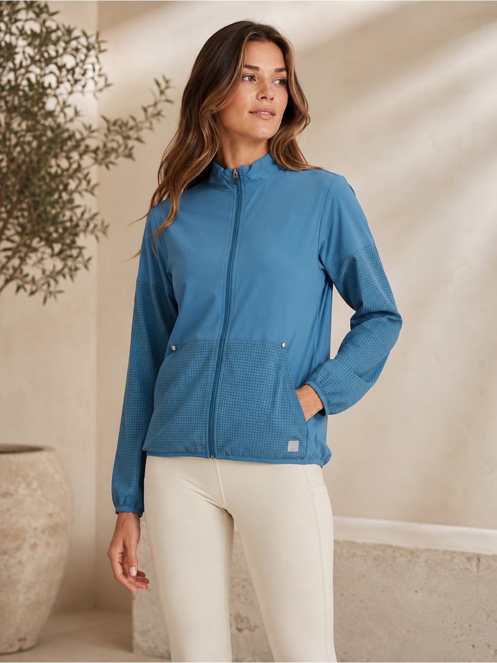 Vuori Hooded Windbreaker Jacket Lightweight Full Zip Blue Size Small athletic